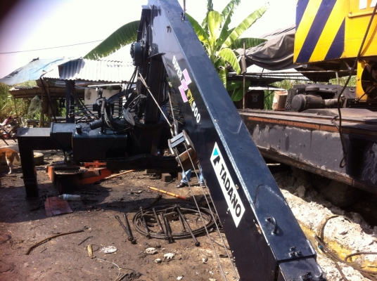 ต้องการขายด่วนมากเครน5ตัน5ปอกซื้อมาได้2เดือนเจ้าของจะเปลี่ยนเป็นเครน8ตันใช้เลยต้องการขายเครน5ตันด่วนมาก