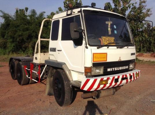 Mitsubishi 10ล้อ 2เพลา หัวลาก Mitsubishi 10ล้อ 2เพลา หัวลาก