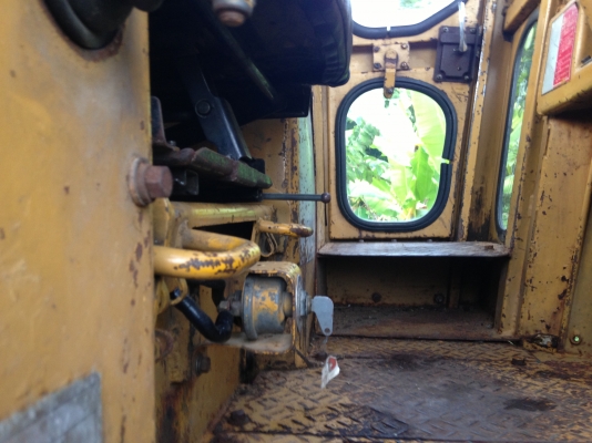 ขายรถตัก CAT-910 รถเก่าญี่ปุ่นแท้ สภาพพร้อมใช้งาน ราคาถูกสุดๆสนใจติดต่อ 081-9485494