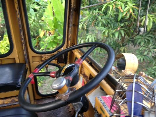 ขายรถตัก CAT-910 รถเก่าญี่ปุ่นแท้ สภาพพร้อมใช้งาน ราคาถูกสุดๆสนใจติดต่อ 081-9485494