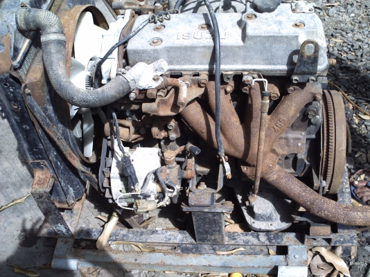 เครื่องอีซูซุ 4FG1 ดีเซล