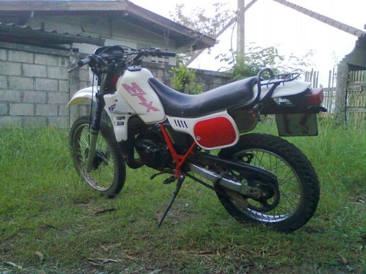 ขาย honda mtx125 สถาพสวยๆตามรูปทะเบียนขาดต่อ(เมย52)มีชุดโอนราคา26,500บาท