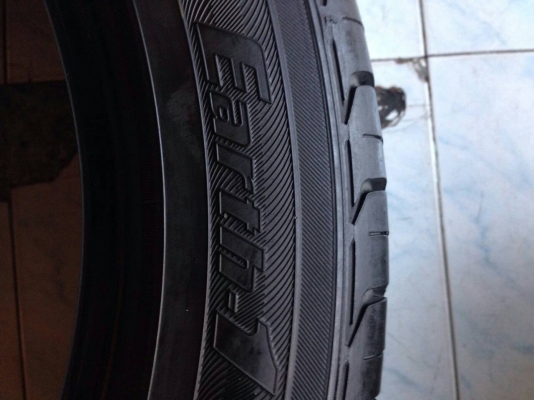 ขายยาง YOKOHAMA EARHT-1 215/50/17 ปี10 ชุดละ 5,500 บาท