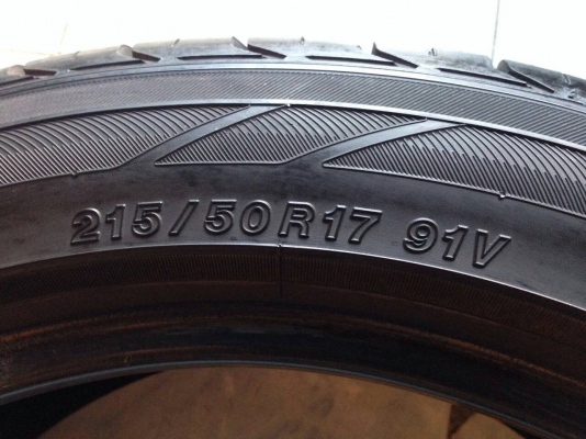 ขายยาง YOKOHAMA EARHT-1 215/50/17 ปี10 ชุดละ 5,500 บาท