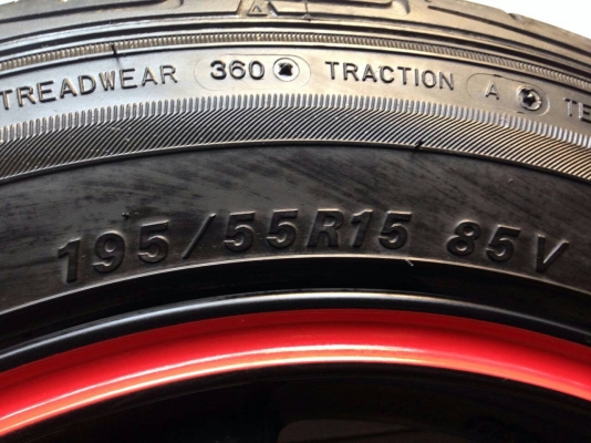ขายล้อ LENSO PROJECT-D 15*7 4-100 พร้อมยาง ปี12 ชุดละ 7,900 บาท ขายล้อ LENSO PROJECT-D 15*7 4-100 พร้อมยาง ปี12 ชุดละ 7,900 บาท