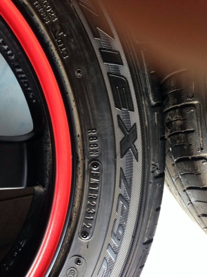 ขายล้อ LENSO PROJECT-D 15*7 4-100 พร้อมยาง ปี12 ชุดละ 7,900 บาท ขายล้อ LENSO PROJECT-D 15*7 4-100 พร้อมยาง ปี12 ชุดละ 7,900 บาท