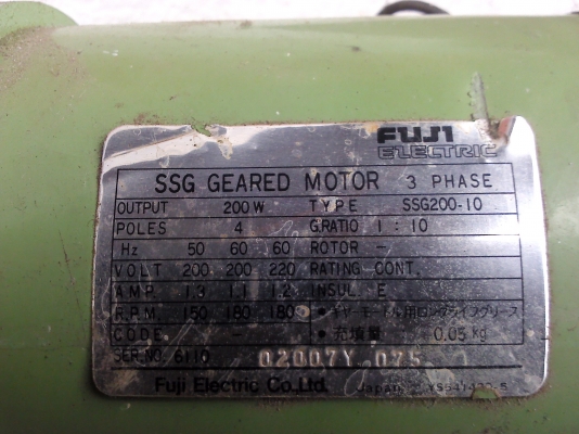 (ถ่ายVDOให้ดู)มอเตอร์เกียร์ FUJI ขนาด200 W. หมุนที่ 150 รอบต่อนาที แรงบิดเยอะ 220V. 3 เฟส แต่ต่อใช้ไฟบ้าน220 V. (ถ่ายVDOให้ดู)มอเตอร์เกียร์ FUJI ขนาด200 W. หมุนที่ 150 รอบต่อนาที แรงบิดเยอะ 220V. 3 เฟส แต่ต่อใช้ไฟบ้าน220 V.