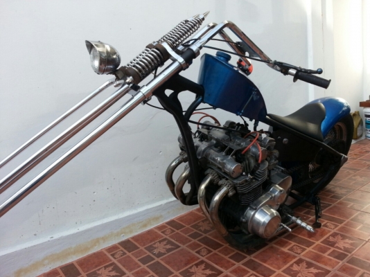 zusuki  ยิงเฟรม 750cc8วาวล์ราคาเบาแต่โคตรงาม