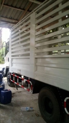 รถอีซูซุ 6 ล้อ รั้ว FRR 210 แรงม้า ปี 55 ( ปลายปี. ) ( รถวิ่ง 28,xxx กม. ) สนใจติดต่อ 081 - 6079515 รถอีซูซุ 6 ล้อ รั้ว FRR 210 แรงม้า ปี 55 ( ปลายปี. ) ( รถวิ่ง 28,xxx กม. ) สนใจติดต่อ 081 - 6079515