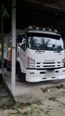 รถอีซูซุ 6 ล้อ รั้ว FRR 210 แรงม้า  ปี 55  ( ปลายปี. )  ( รถวิ่ง 28,xxx กม. )    สนใจติดต่อ 081 - 6079515