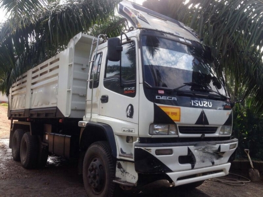 รถอีซูซุ 10 ล้อดั้ม  320 แรงม้า  ปี 51  ( ขายแม่ลูก )  สนใจติดต่อ 081 - 6079515