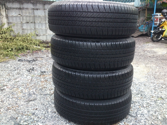 ขายยาง บริสโตร์ 265/65R17 ยางสัปดาห์ที่34 ปี12 ดอกยางนิ่มลึกเท่ากันใช้งานน้อยไม่แตกลายสภาพยาง95\% (ไม่มีปะ) จำนวน 1 ชุด