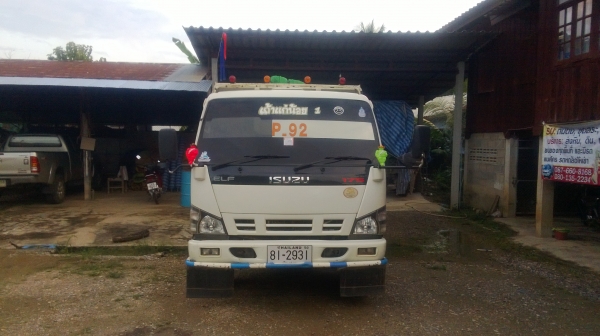 ขายรถหกล้อดั้ม ISUZU NQR 175 คอมมอนเรล แถมตุ๊กตาสวยๆอีก2ตัว