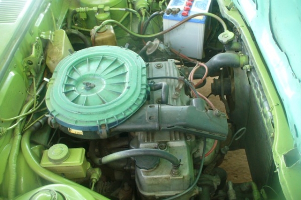 ขายมาสด้า 323 5ประตู ไว้เเต่งหล่อ สักคัน