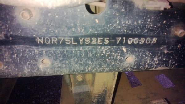 ขายรถหกล้อดั้ม ISUZU NQR 175 คอมมอนเรล แถมตุ๊กตาสวยๆอีก2ตัว