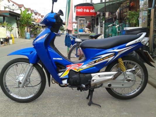 wave 125r สภาพสวย ใหม่ๆ ล้อแท้ เครื่องดีมากๆ