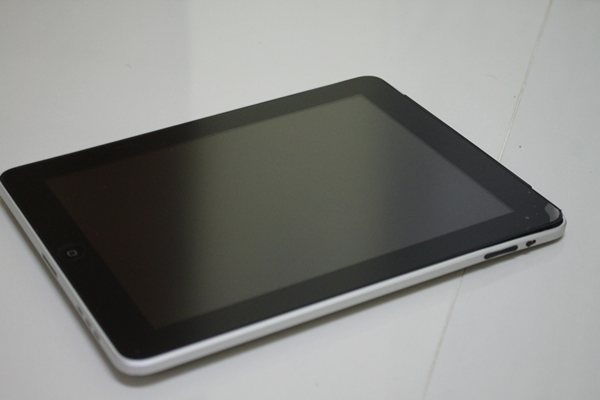ipad 1 32GB 3g wi-fi เล่นได้ดีทุกอย่าง