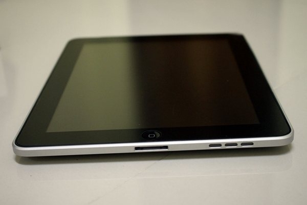 ipad 1 32GB 3g wi-fi เล่นได้ดีทุกอย่าง