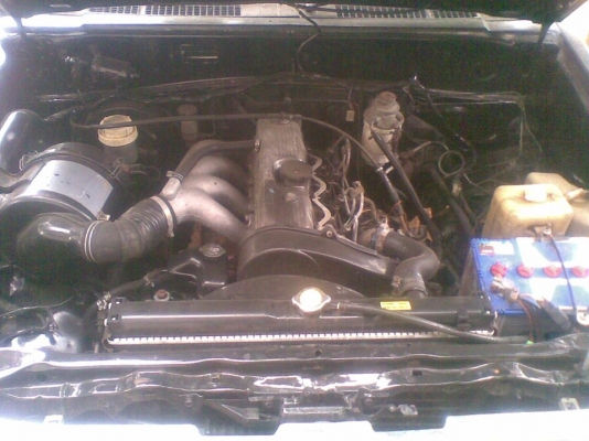 ขายด่วน!! ขายถูก!! Mitsubishi L-200 Cyclone สีดำ พวงมาลัย พาวเวอร์ ปี 1994