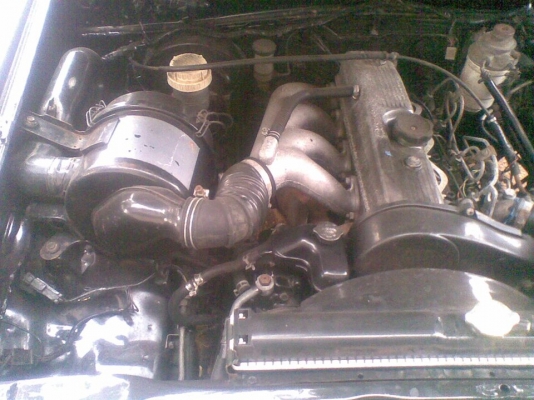 ขายด่วน!! ขายถูก!! Mitsubishi L-200 Cyclone สีดำ พวงมาลัย พาวเวอร์ ปี 1994