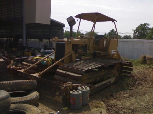 Catterpillar E120 ช่วงล่างเต็ม,เอวแน่น,แอร์เย็น,พร้อมใช้งานได้เลย Catterpillar E120 ช่วงล่างเต็ม,เอวแน่น,แอร์เย็น,พร้อมใช้งานได้เลย