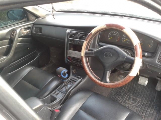 ท้ายโด่งเครื่อง 1600 รถพร้อมใช้งาน ราคาสุดคุ้ม 65,000 แถมแม็กยางใหม่