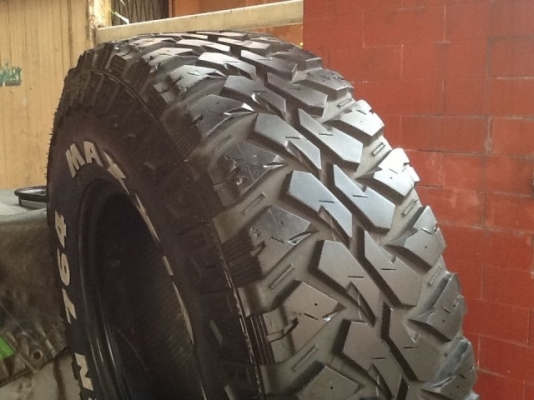 ขายยาง   Maxxis Bighorn  265 x 75 x 16