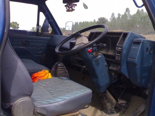 ขาย6ล้อ NPR เครื่อง 4BE1 ปี32 เกียร์สั้น รถห้างแท้ๆ เฟืองเอฟ