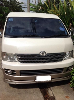 ขายรถตู้ Toyota Ventrury ปี 06  700,000
