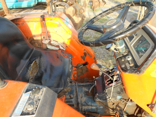 ขาย รถไุถมือสอง ตามสภาพ KUBOTA L2802DT