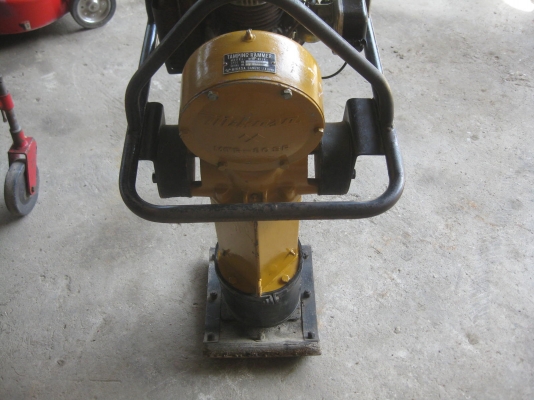 ขายเครื่องตบดิน MIKASA SANGYO LTD. JAPAN พร้อมใช้งาน