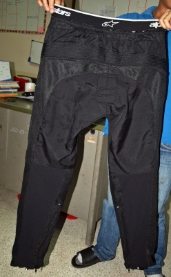 ขอขายกางเกงไว้ออกทริปสภาพดีครับ
