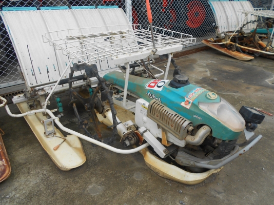 ขายรถดำนาเดินตามสี่แถวมือสอง ขายรถดำนาเดินตามสี่แถวมือสอง