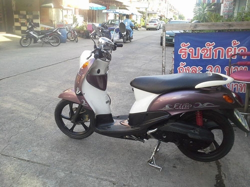 Fino ปี 53 ตัวพรีเมี่ยม ล้อแม็ค รถบ้าน สวย เดิม เครื่องดีมาก เอกสารครบ โอนได้เลยหรือให้ที่ร้านโอนให้ก็ไม่มีปัญหาจ้า Fino ปี 53 ตัวพรีเมี่ยม ล้อแม็ค รถบ้าน สวย เดิม เครื่องดีมาก เอกสารครบ โอนได้เลยหรือให้ที่ร้านโอนให้ก็ไม่มีปัญหาจ้า