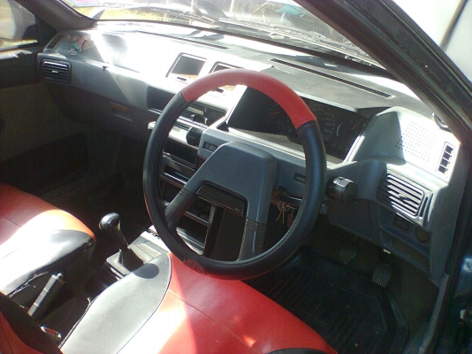 แชมป์1.3 ติดแกสLPGลงเล่มแล้วแอร์เย็น ช่วงล่างแน่น