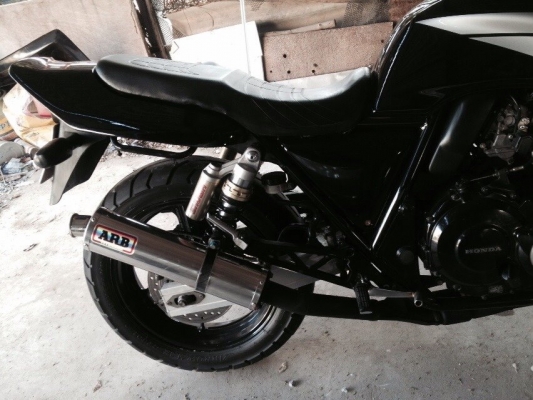 ขาย cb 400 cc ทะเบียน มาก่อนได้ก่อน 88000