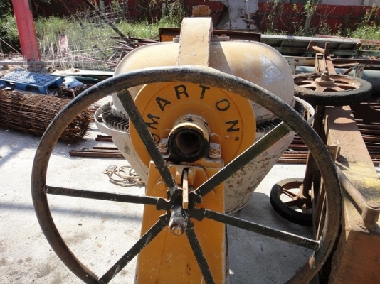 เครื่องโม่ปูน Marton ใหม่มาก !! เครื่องโม่ปูน Marton ใหม่มาก !!