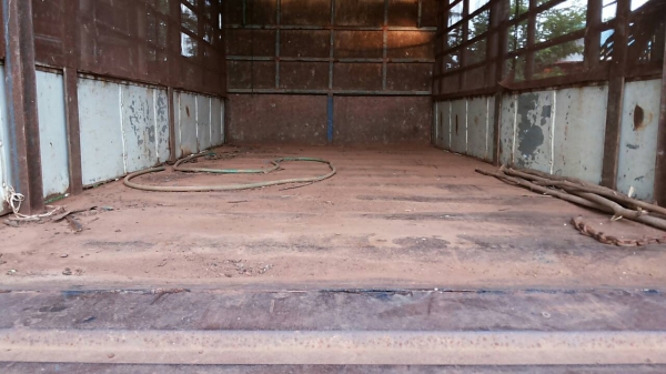 ขาย ***ดาวน์ 380,000 บ.ต่อรอง***เปลี่ยนสัญญา 6ล้อ HINO DUTRO ปี48/05 เครื่องเดิม เกียร์เดิม เครื่องWO4D-TK 120HP TURBO แห้งกริ๊ป ไม่มีเยิ้ม ช่วงล่างเดิมๆคัสซีสวยเดิมโรงงาน กระบะยาว5.30ม. พื้นไม่คอกเหล็ก สภาพดี ไม่มีผุ ยาง9.50ขอบ17.5 สวย6เส้น หัวบางเดิมภาย