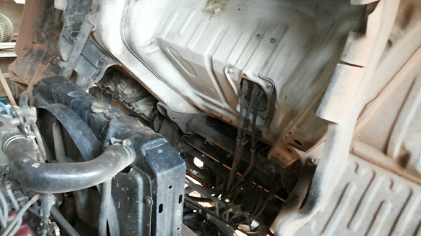 ขาย ***ดาวน์ 380,000 บ.ต่อรอง***เปลี่ยนสัญญา 6ล้อ HINO DUTRO ปี48/05 เครื่องเดิม เกียร์เดิม เครื่องWO4D-TK 120HP TURBO แห้งกริ๊ป ไม่มีเยิ้ม ช่วงล่างเดิมๆคัสซีสวยเดิมโรงงาน กระบะยาว5.30ม. พื้นไม่คอกเหล็ก สภาพดี ไม่มีผุ ยาง9.50ขอบ17.5 สวย6เส้น หัวบางเดิมภาย