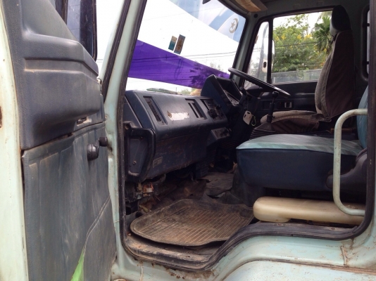 ขายรถ  รถสวย สภาพดี พร้อมใช้งาน 0819563995