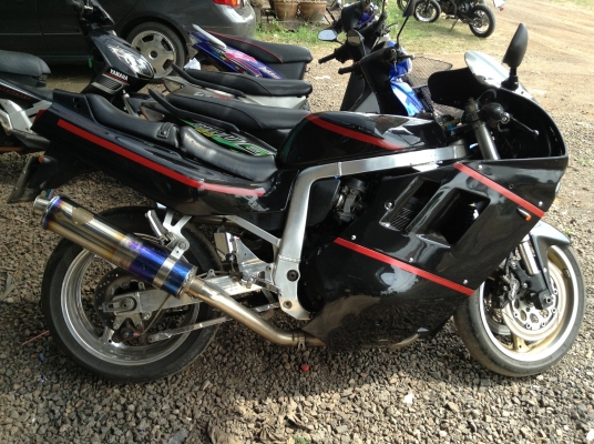 Slingshot 1100 เปลี่ยนแผ่นคลัชใหม่ยางหน้าใหม่