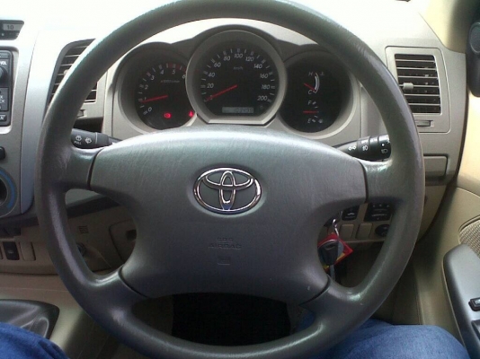 ขายด่วน TOYOTA - HILUX VIGO D4D