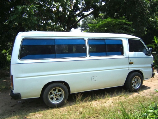 ขายรถตู้ อีซูซุ บัดดี้ ขายรถตู้ อีซูซุ บัดดี้