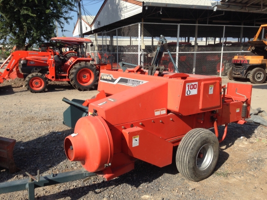 เครื่องอัดฟาง Kubota HB130 PLUS ของใหม่ ราคามือสอง