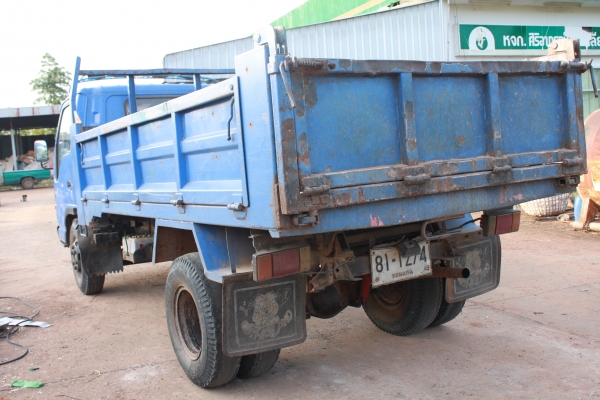 ขายรถดั้ม  isuzu  110