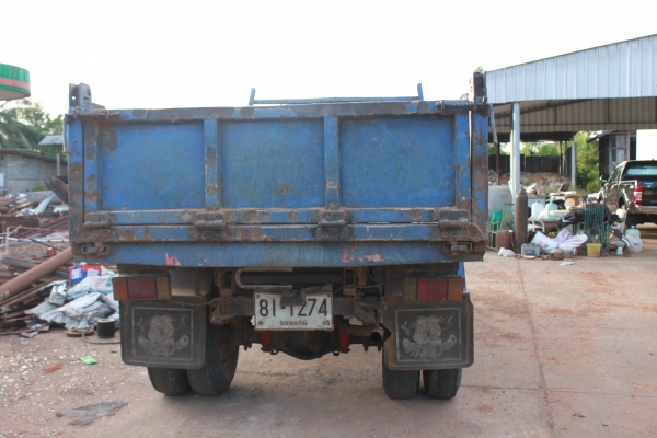 ขายรถดั้ม  isuzu  110