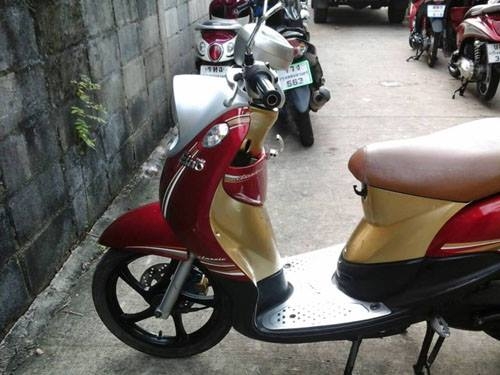 Fino ปี 53 ล้อแม็ค สวยกริ๊บ เครื่งเยี่ยม เอกสารครบ รีบจับจองกันได้เลยจ้า