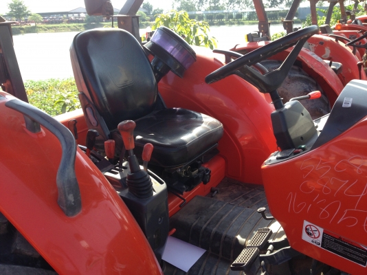 KUBOTA M7040 พร้อมผานหลัง เอาไปเลย KUBOTA M7040 พร้อมผานหลัง เอาไปเลย