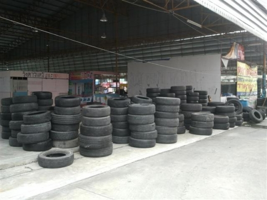 ขายเหมายางเปอเซ็นต์ ขอบ 13-17 เก๋ง+กระบะ 35 เส้น  5500 บาท โทร 0897669417