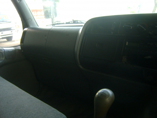 ขายรถ 6 ล้อ มิตชูแคนเตอร์ เครื่อง115 แรง เครื่องดี คัชชีสวย หลังF สภาพพร้อมใช้งาน